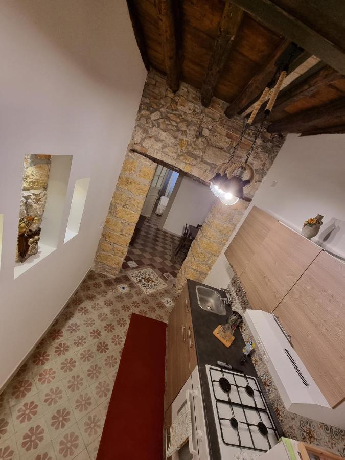 Domus Sant'Anna Apartment Palermo Eksteriør billede